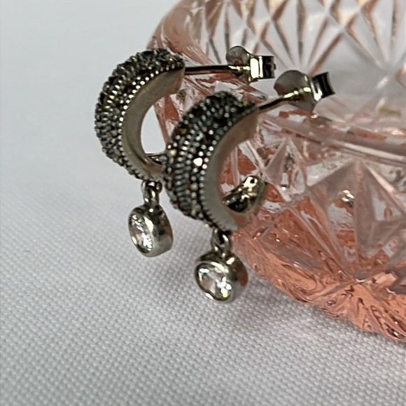 Judith Jack Sterling Silver Crystal Marcasite Huggie Style Hoop Earrings - Picture 1 of 11